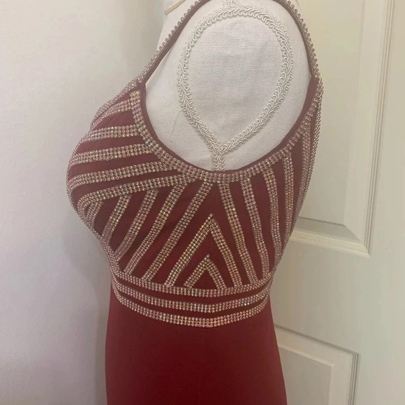 Prom Homecoming Bridesmaid Wedding Formal Long Gown Red Maroon - Picture 3 of 16